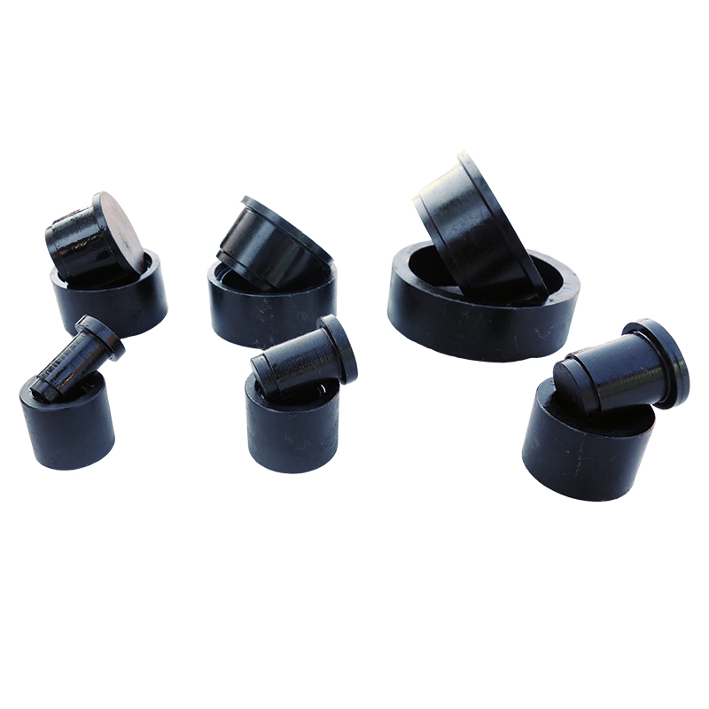 給水襯塑復(fù)合鋼管粘結(jié)強度試驗夾具